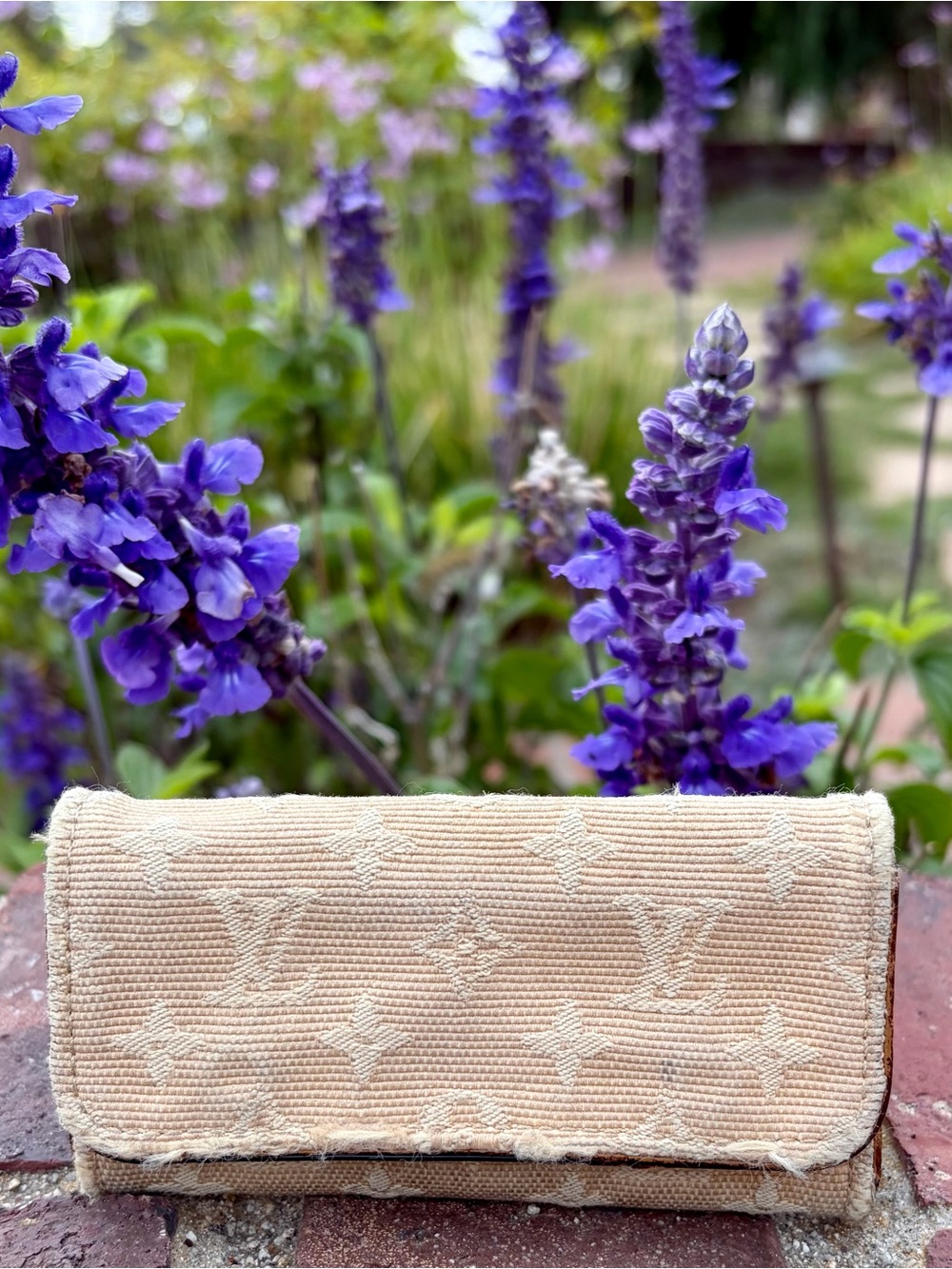 Louis Vuitton Monogram Jacquard KeyCase France 2004 Datecode Authentic